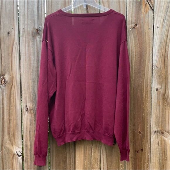 Take 50% OFF- Oxford Golf Burgundy V-neck Sweater, Size-XXL - Picture 6 of 7